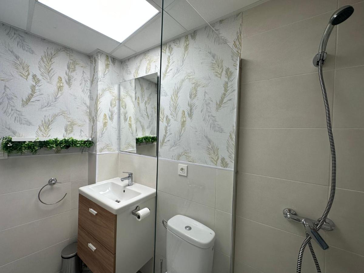 Dos Torres Tenor Gayarre - Encanto Con Balcon Interior Appartement